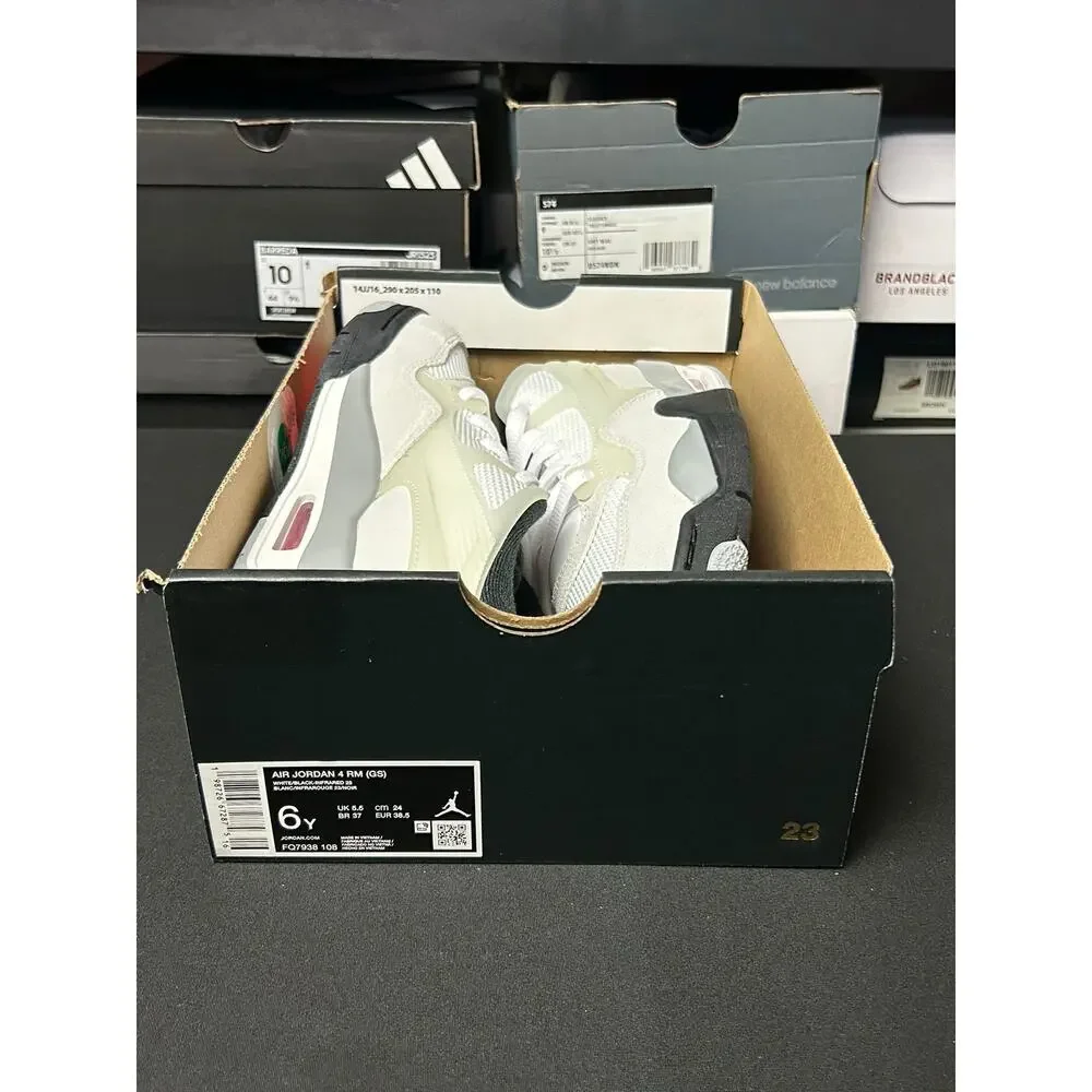Air Jordan 4 RM GS White Smoke Grey / $125 Retail! / Size 7.5W (6Y)/ Brand New!